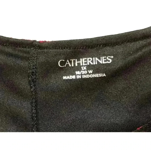 Catherines top 1X scoop neck 3/4 sleeve embroidered red on black - Picture 3 of 7